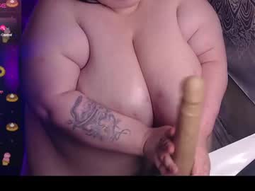  ellybelly 