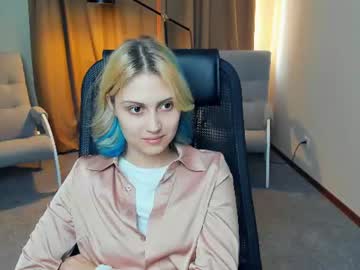 angelinaholly