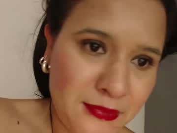 bellacontessa21