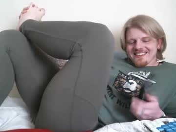 bigassblondboy1