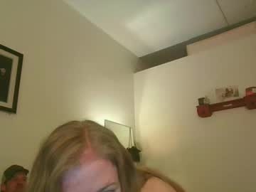 hi102210