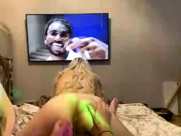 hotcouple447902