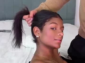 mia kaey
